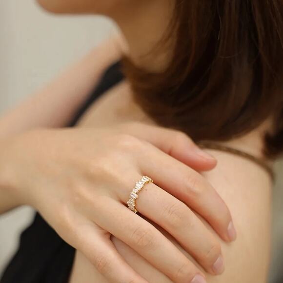 NEW 18K yellow gold plated adjustable baguette cubic zirconia ring jewelry B28A - Picture 4 of 6